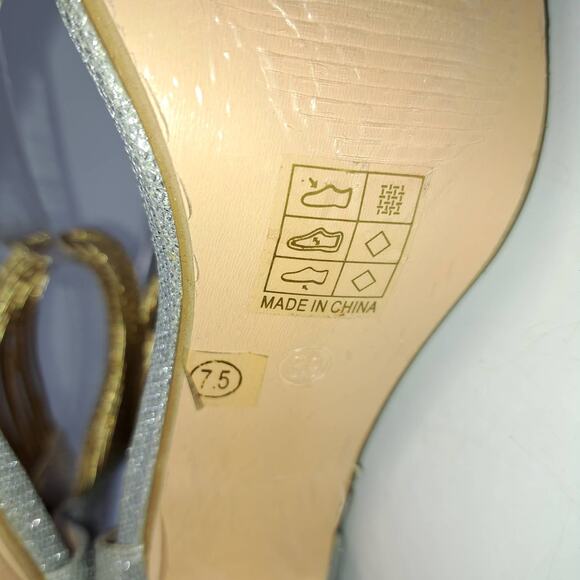 Women 7.5 Silver Lamé Gold Stringy Ankle Strap Stilletto Heel Open Toe Sandals - Picture 7 of 8